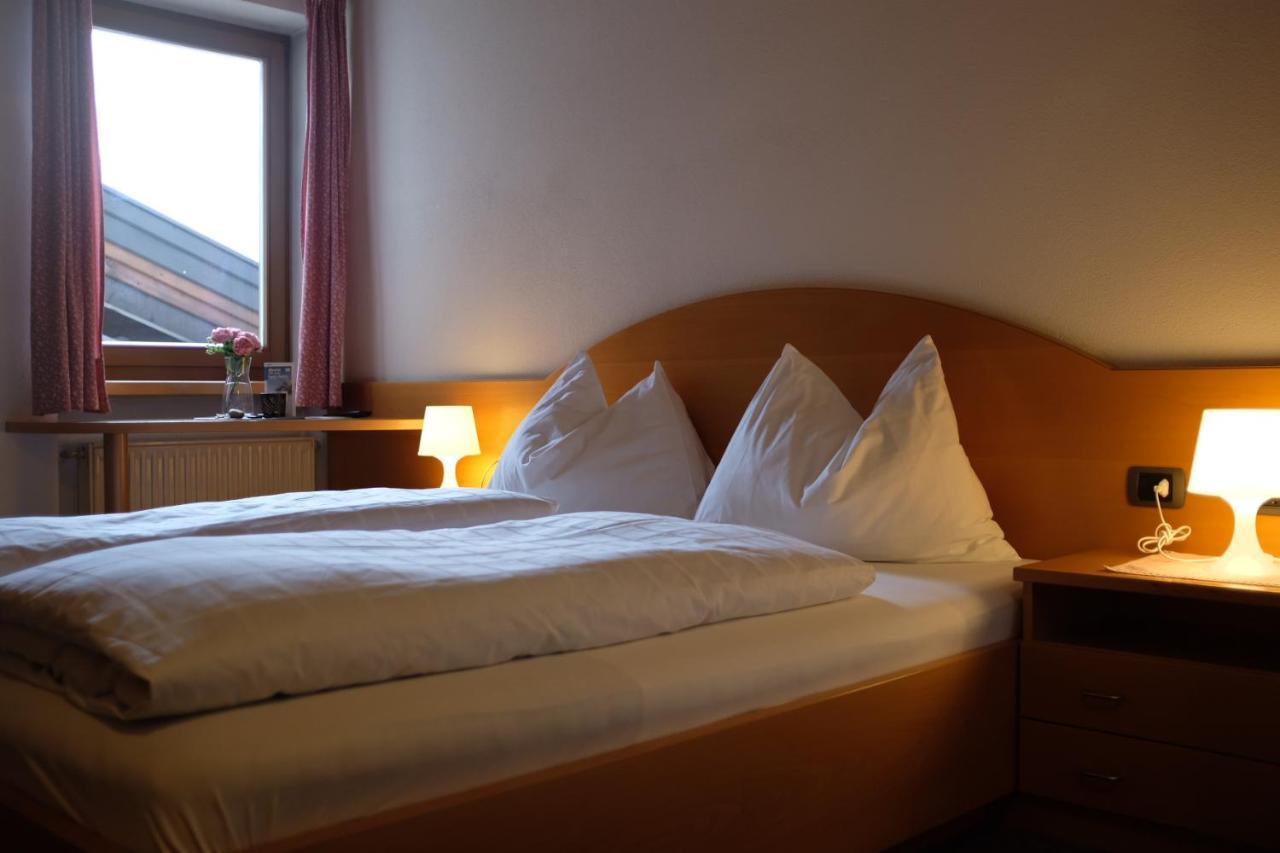 Garni Trojer Hotel Campo Tures Exterior photo